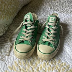 Vintage Green Converse